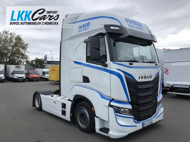 Iveco AS, M