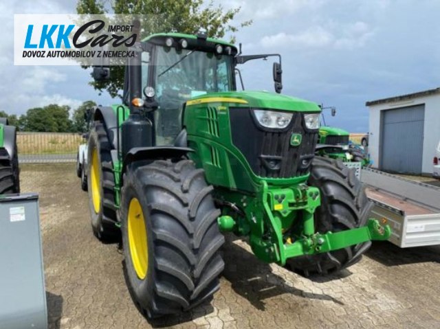 John Deere Kompaktný traktor, 152kW