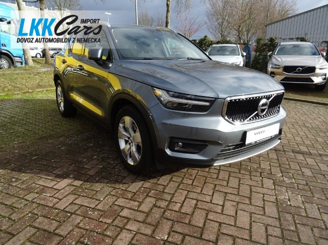 Volvo XC40 D4 AWD Momentum, 140kW, A8, 5d.