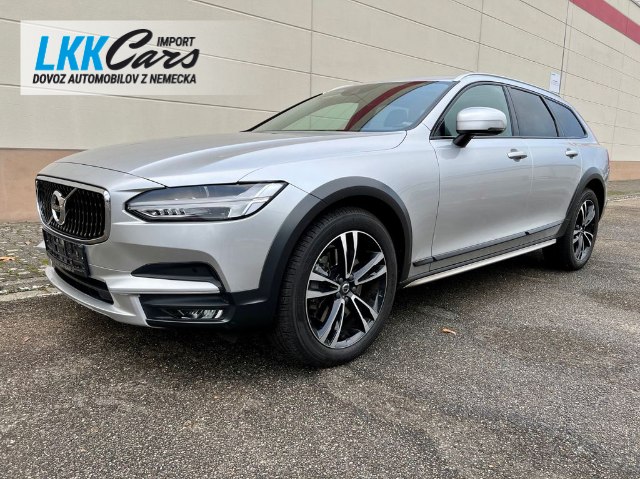 Volvo V90 Cross Country Pro D4 AWD, 140kW, A8, 5d.