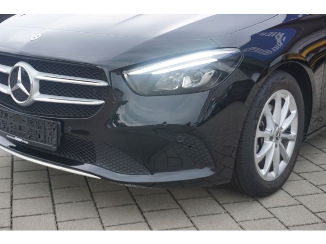 obrázok auta